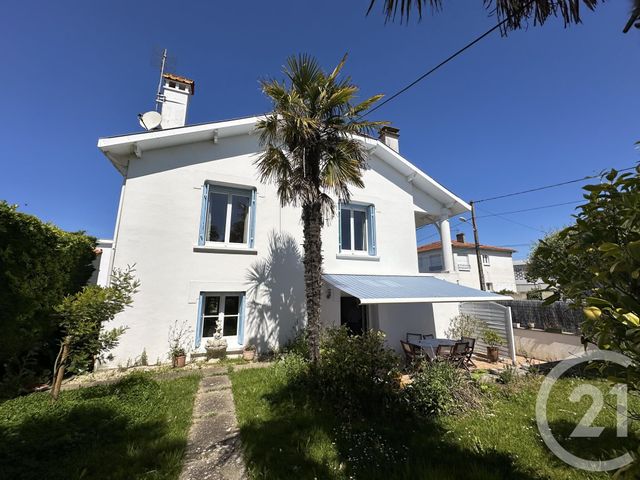 maison à vendre - 6 pièces - 155.62 m2 - ROYAN - 17 - POITOU-CHARENTES - Century 21 Grand Large